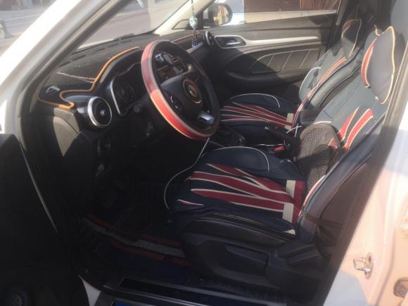 [济南·鲁A] 二手名爵名爵ZS2017款 1.5L 自动尊享互联网版