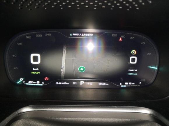 [无锡·沪A] 二手荣威荣威RX5新能源2017款 eRX5 50T 混动互联尊荣旗舰版