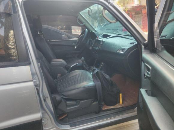 [武汉·鄂W] 二手猎豹汽车猎豹Q62015款 2.4L 手动四驱卓越型