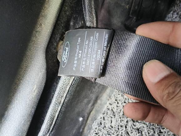 [济南·鲁A] 二手福特福克斯2017款 三厢 1.6L 自动风尚型智行版