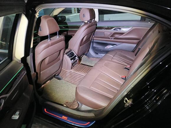 [芜湖·皖A] 二手宝马宝马7系2017款 730Li 领先型