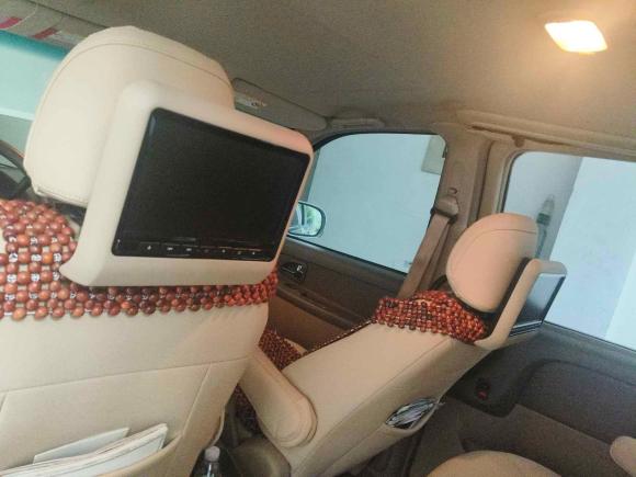 [成都·川A] 二手别克别克GL82012款 2.4L BASE舒适版