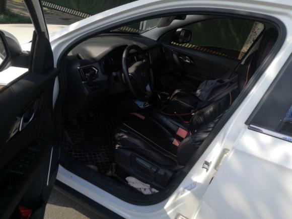 [成都·川M] 二手一汽森雅R72017款 1.6L 手动豪华型