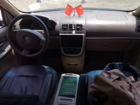 [上海·沪F] 二手别克别克GL82014款 2.4L 经典版