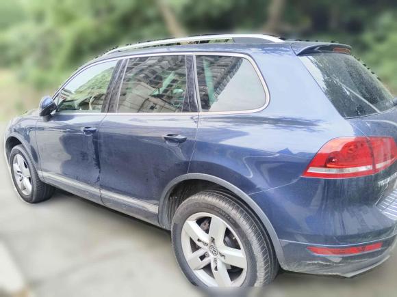 [无锡·苏E] 二手大众途锐2011款 3.0TDI 柴油高配型