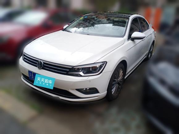 [上海·沪A] 二手大众凌渡2015款 330TSI DSG豪华版