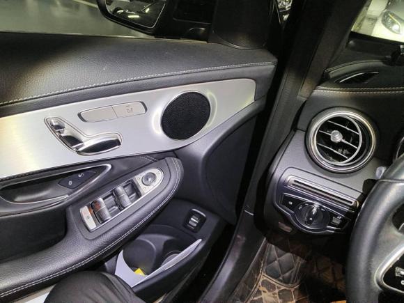 [深圳·粤B] 二手奔驰奔驰GLC2020款 GLC 260 L 4MATIC 动感型