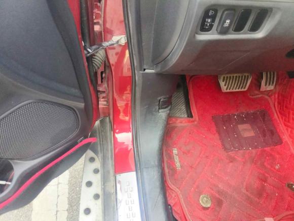 [青岛·鲁F] 二手三菱劲炫ASX2013款 2.0L CVT四驱尊贵版