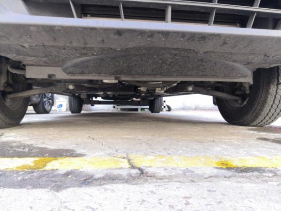 [无锡·苏B] 二手福特全顺2019款 2.0T柴油厢式运输车中轴中顶3座国VI