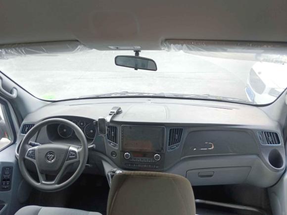 [苏州·苏U] 二手福田图雅诺2022款 2.0T手动通途多功能长轴中顶后单胎5/6/7/9座4F20TC3