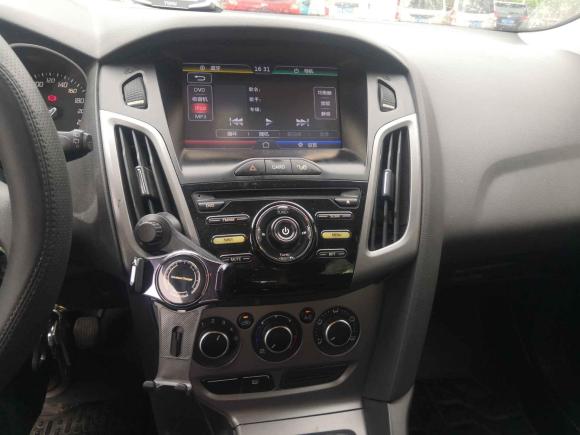 [上海·苏B] 二手福特福克斯2012款 两厢 1.6L 手动舒适型