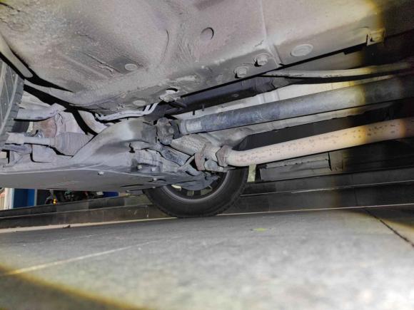 [广州·粤A] 二手起亚索兰托2010款 2.2T 柴油豪华版