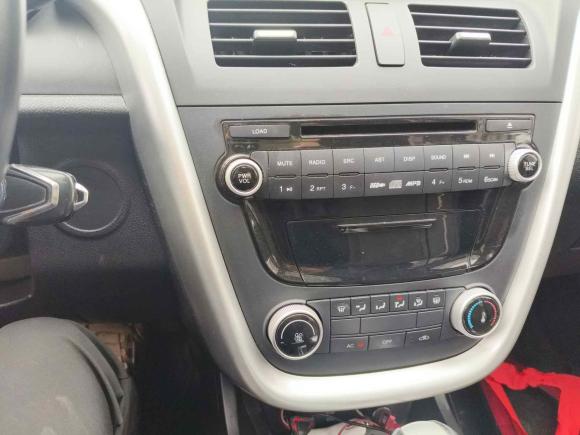 [上海·苏A] 二手奔腾奔腾X802013款 2.0L 自动舒适型