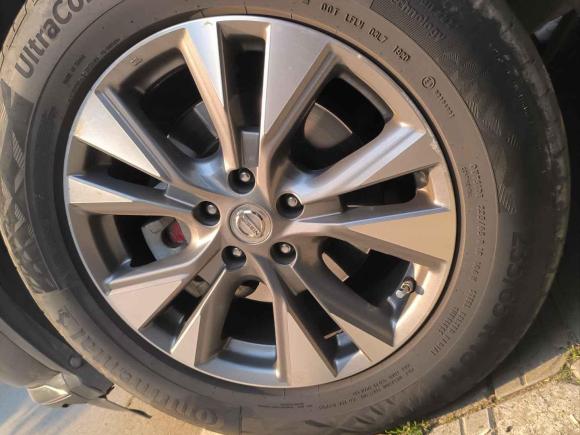 [西安·陕A] 二手日产楼兰2017款 2.5 S/C HEV XE 四驱混动尊尚版