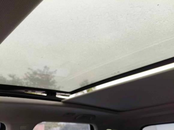 [广州·粤B] 二手奔腾奔腾T992020款 20TD 自动豪华型