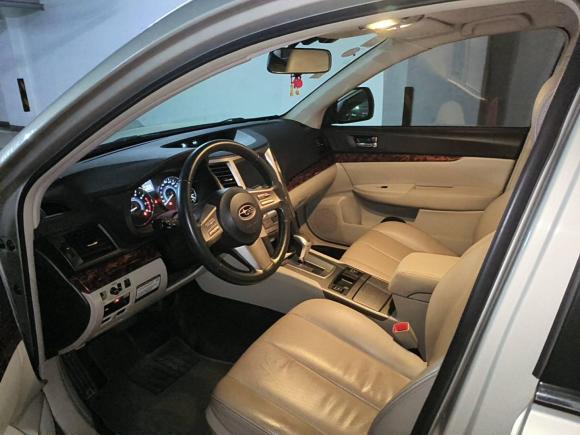 [北京·京N] 二手斯巴鲁傲虎2010款 2.5i豪华版