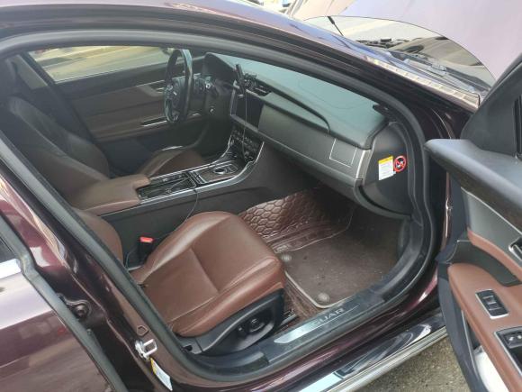 [温州·浙C] 二手捷豹捷豹XFL2017款 XFL 2.0T 240PS 豪华版