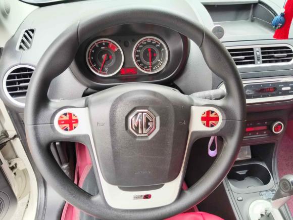 [深圳·粤B] 二手名爵名爵3SW2015款 1.5L AMT精英型