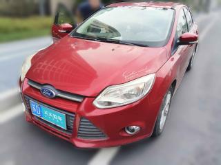 福特福克斯2012款 两厢 1.6L 手动风尚型
