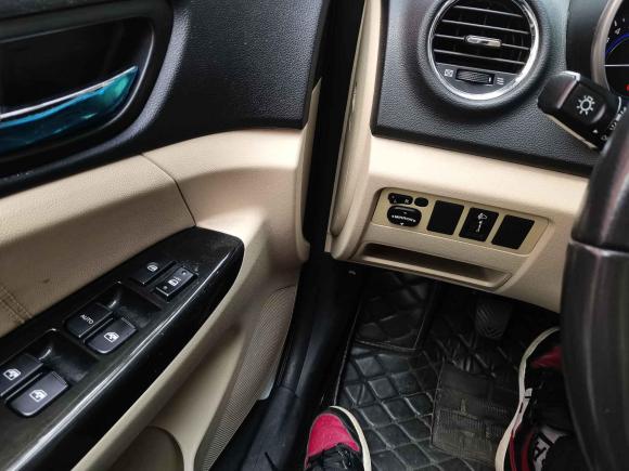 [上海·渝B] 二手长安逸动2015款 1.6L 手动豪华型 国V