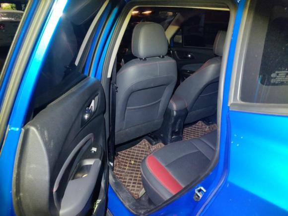 [武汉·鄂A] 二手长安长安CS152016款 1.5L 手动豪华版