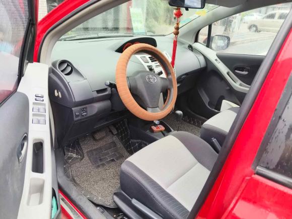 [无锡·苏B] 二手丰田雅力士2011款 1.6G 自动炫动版