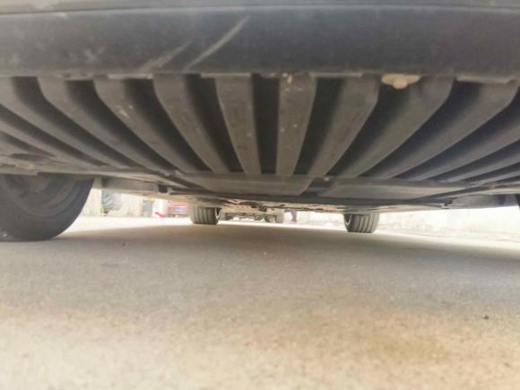 [武汉·鄂W] 二手奔驰奔驰C级2023款 C 260 L 皓夜运动版