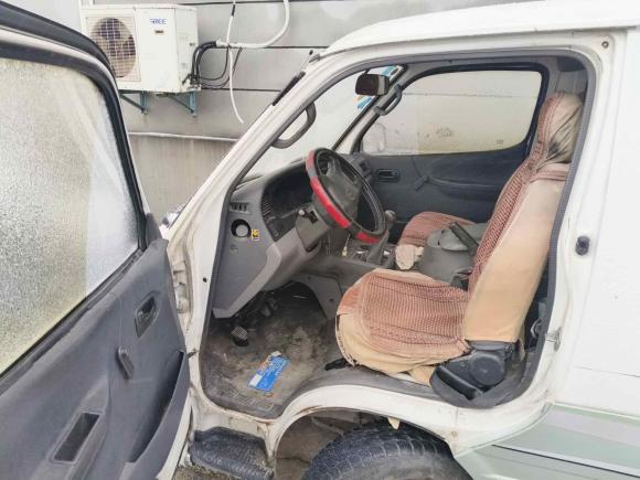 [合肥·粤E] 二手金杯金杯海狮2014款 2.0L第五代快运王商务型4G19