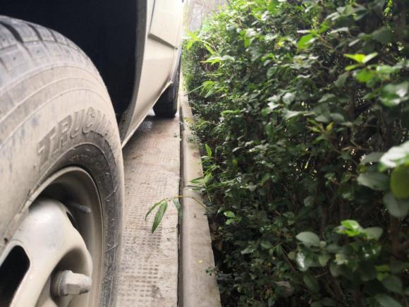 [嘉兴·浙F] 二手福特新世代全顺2016款 2.2T短轴6座中顶多功能车