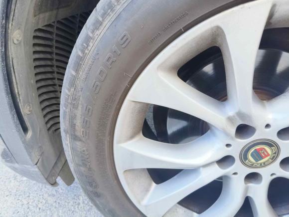 [义乌·浙G] 二手宝马宝马X52014款 xDrive35i 典雅型