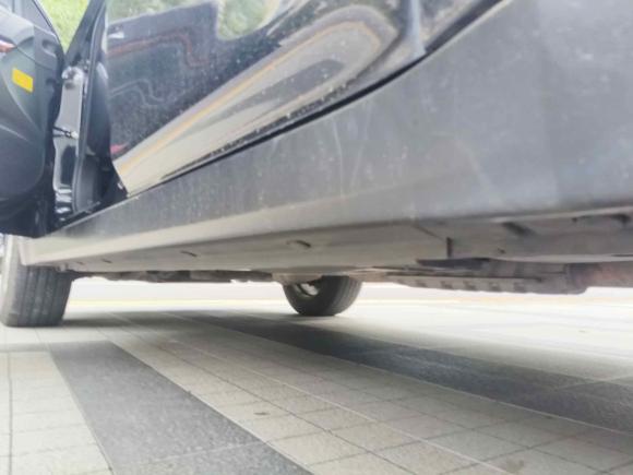 [无锡·苏B] 二手斯巴鲁傲虎2010款 2.5i豪华导航版