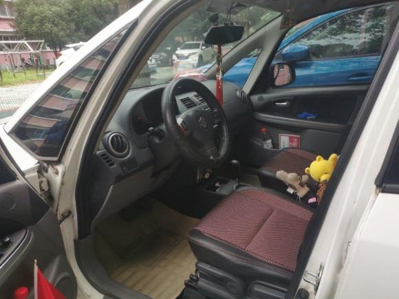 [武汉·鄂A] 二手铃木天语 SX42011款 两厢 1.6L 自动运动型