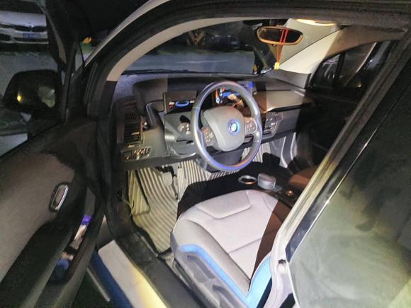 [杭州·浙A] 二手宝马宝马i32015款 时尚型