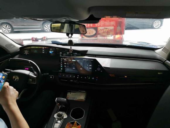 [佛山·粤X] 二手长安长安UNI-K2021款 2.0T 尊贵型