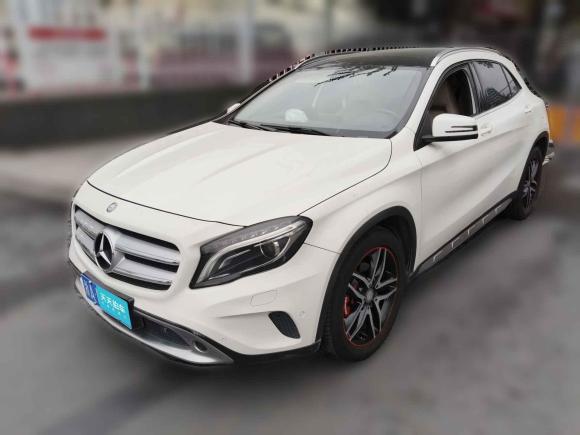 [杭州·浙A] 二手奔驰奔驰GLA2015款 GLA 220 4MATIC 时尚型