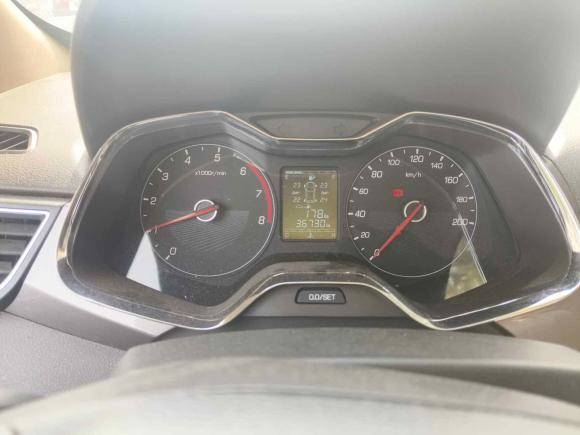 [佛山·粤X] 二手宝骏宝骏310W2017款 1.5L 手动时尚型 国V