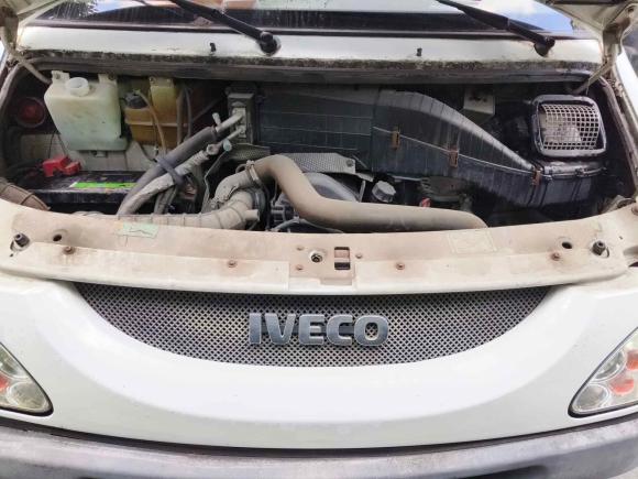 [苏州·鲁B] 二手依维柯都灵2009款 2.5T-A32基本型