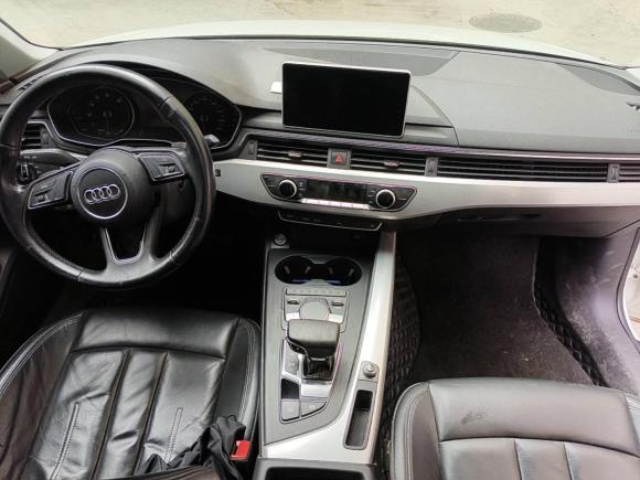 [南昌·赣A] 二手奥迪奥迪A4L2017款 40 TFSI 时尚型