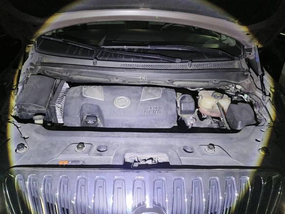 [上海·沪A] 二手别克别克GL82013款 3.0L XT豪华商务旗舰版