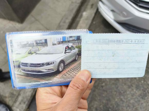 [成都·川A] 二手大众宝来2017款 1.6L 手动舒适型