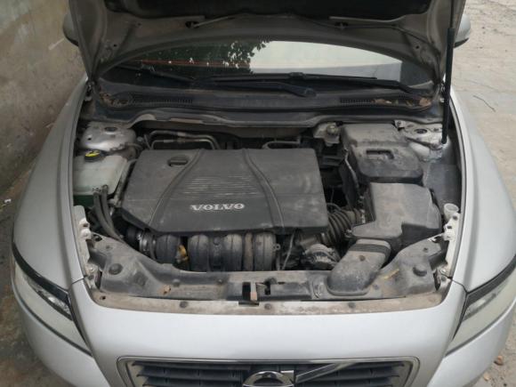 [上海·浙C] 二手沃尔沃沃尔沃S402011款 2.0L 自动智尚版