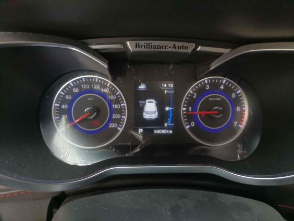 [佛山·粤X] 二手中华中华V32016款 1.5T 自动旗舰型