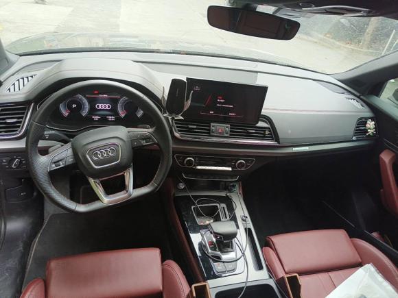 [上海·沪D] 二手奥迪奥迪Q5L2022款 45T 豪华动感型