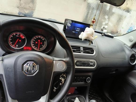 [南京·苏L] 二手名爵名爵32014款 1.5L AMT精英版