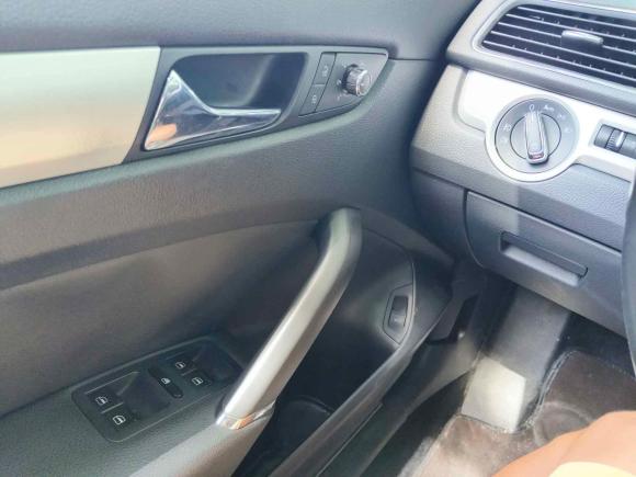 [上海·苏A] 二手大众帕萨特2014款 1.8TSI DSG 30周年纪念版