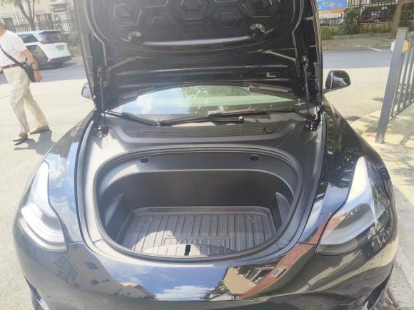 [上海·沪A] 二手特斯拉Model 32022款 后轮驱动版