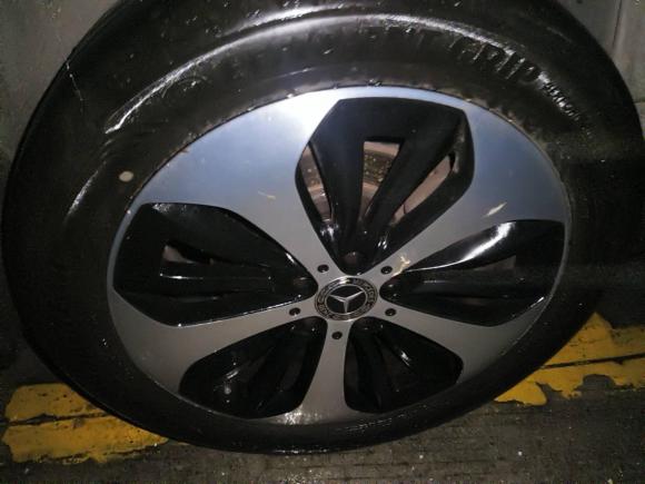 [深圳·皖M] 二手奔驰奔驰GLB2021款 GLB 200 时尚型