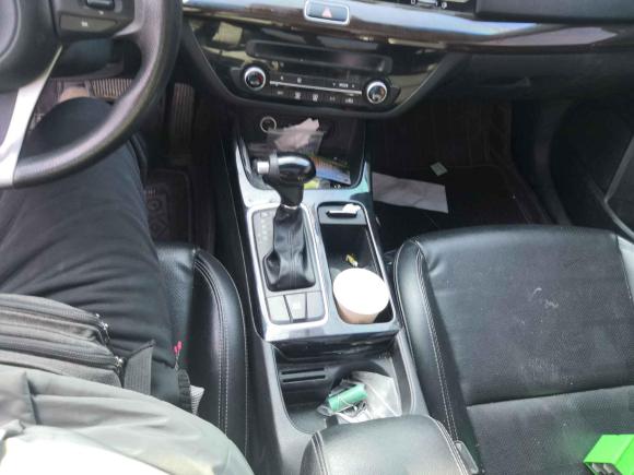 [青岛·鲁B] 二手起亚起亚K42014款 1.8L 自动GLS
