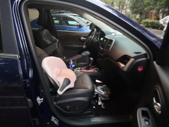 [上海·沪A] 二手Jeep自由光2017款 2.4L 领先智能版