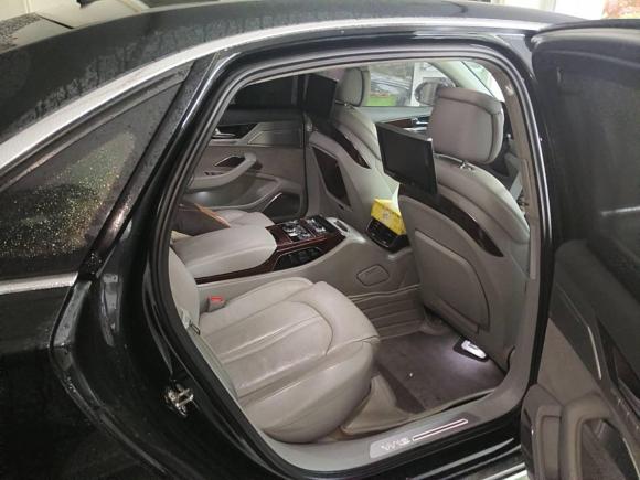 [义乌·浙G] 二手奥迪奥迪A82011款 A8L W12 6.3 FSI quattro